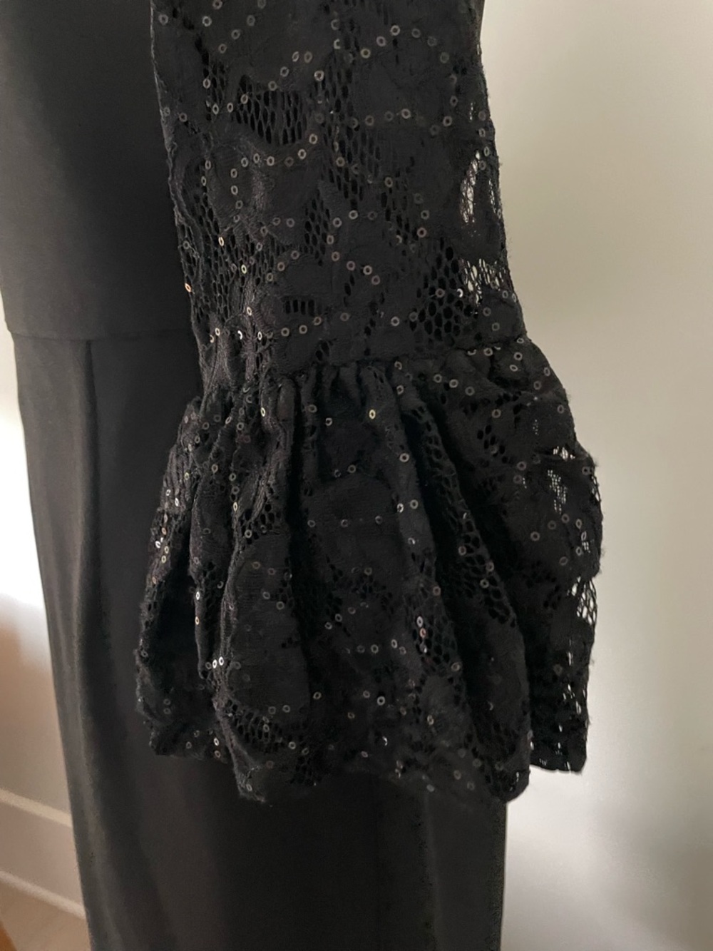 Scarlett Black Lace-Sleeve Embellished Sheath Dress - Picture 7 of 7
